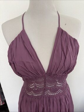 Mauve Lace-Waist Halter Maxi Dress
